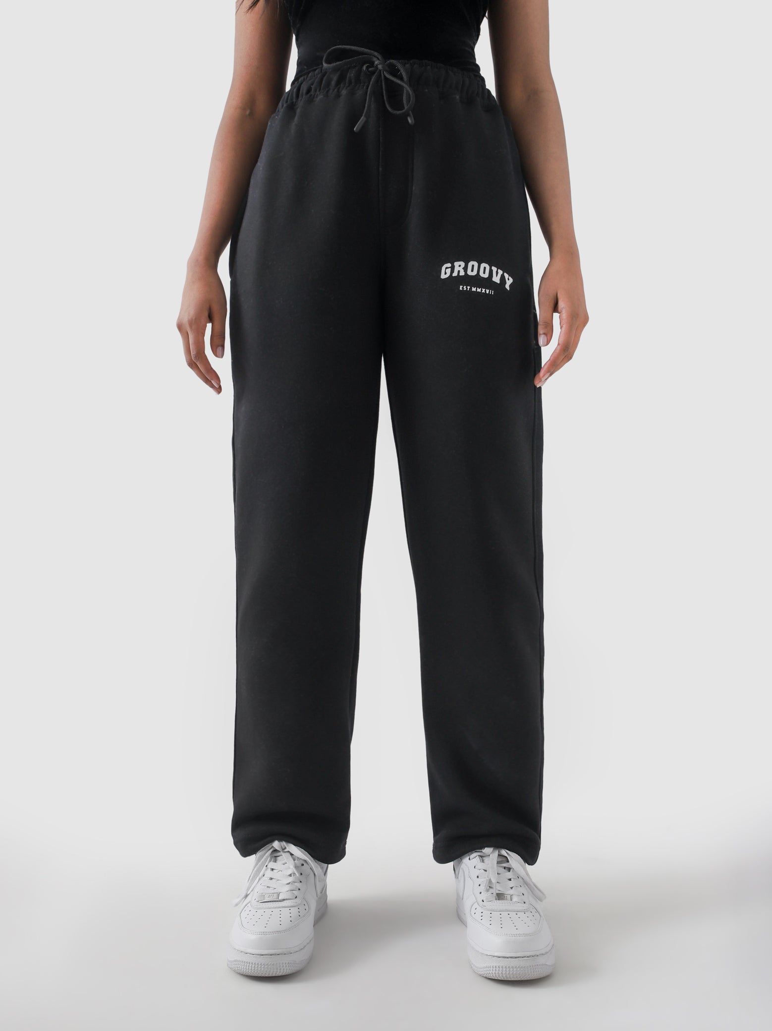 Black Essential Trouser (Summer) - GROOVY